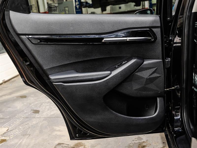 2021 Kia Seltos - Image 13