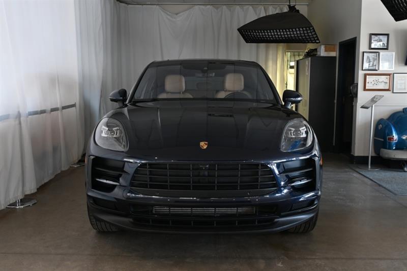 2020 Porsche Macan - Image 34