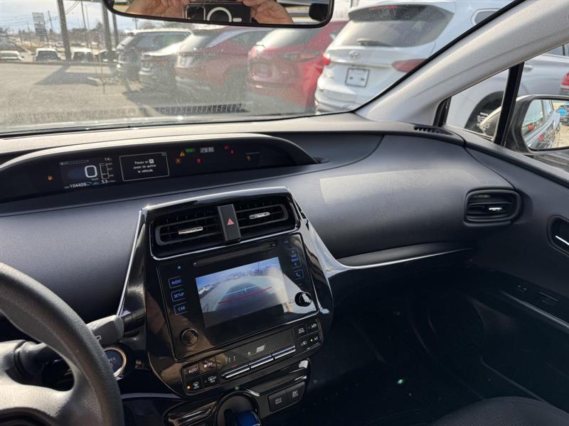 toyota Prius 2019 - 12
