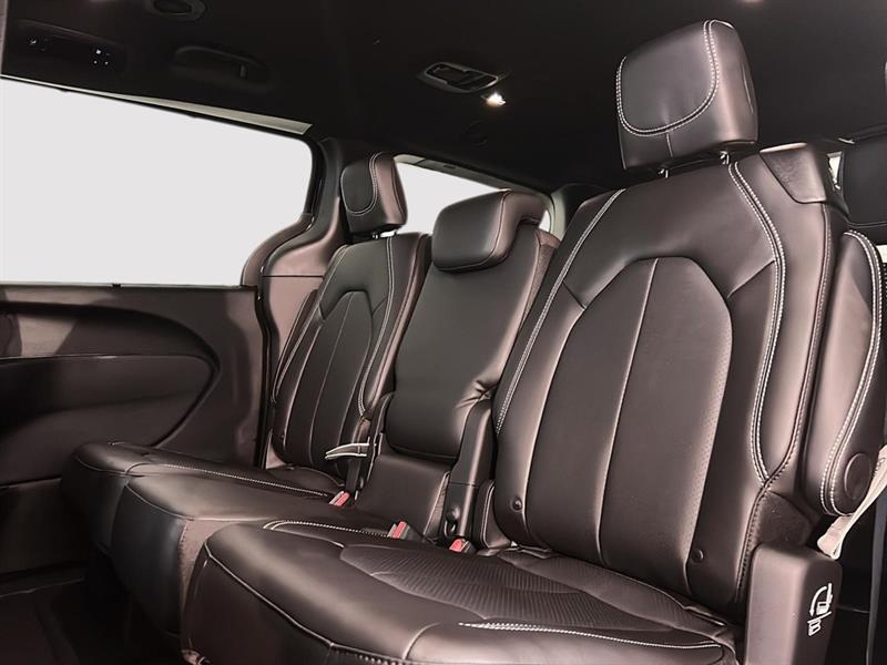 chrysler Pacifica 2026 - 13