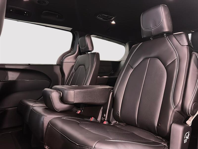chrysler Pacifica 2026 - 14