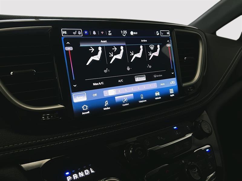chrysler Pacifica 2026 - 25