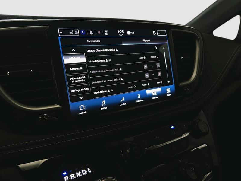 chrysler Pacifica 2026 - 26
