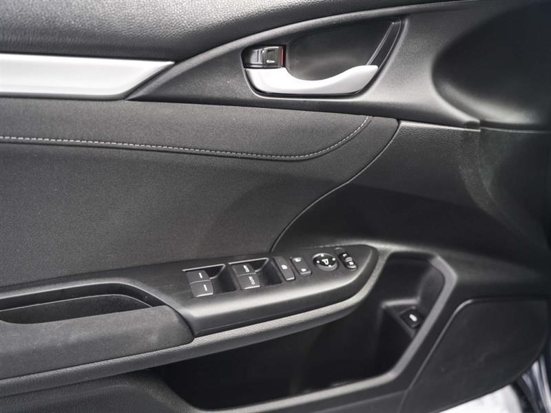 honda Civic 2021 - 24