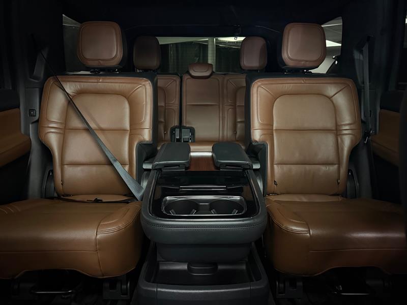 lincoln Navigator 2022 - 24