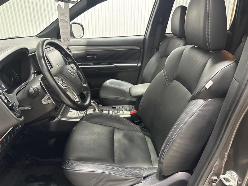 mitsubishi Outlander PHEV 2020 - 12
