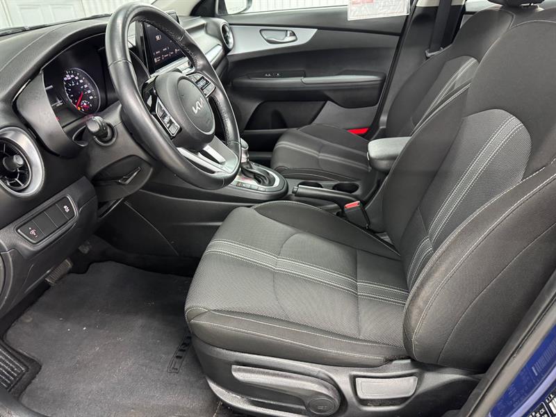 kia Forte 2022 - 5