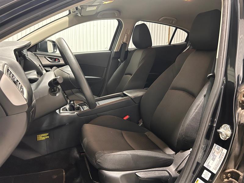 mazda Mazda3 2018 - 10