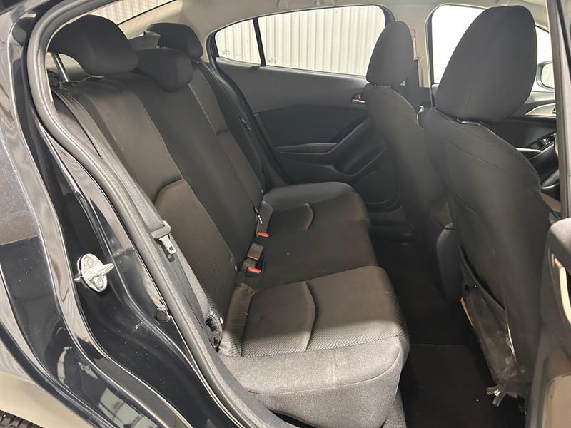 mazda Mazda3 2018 - 18