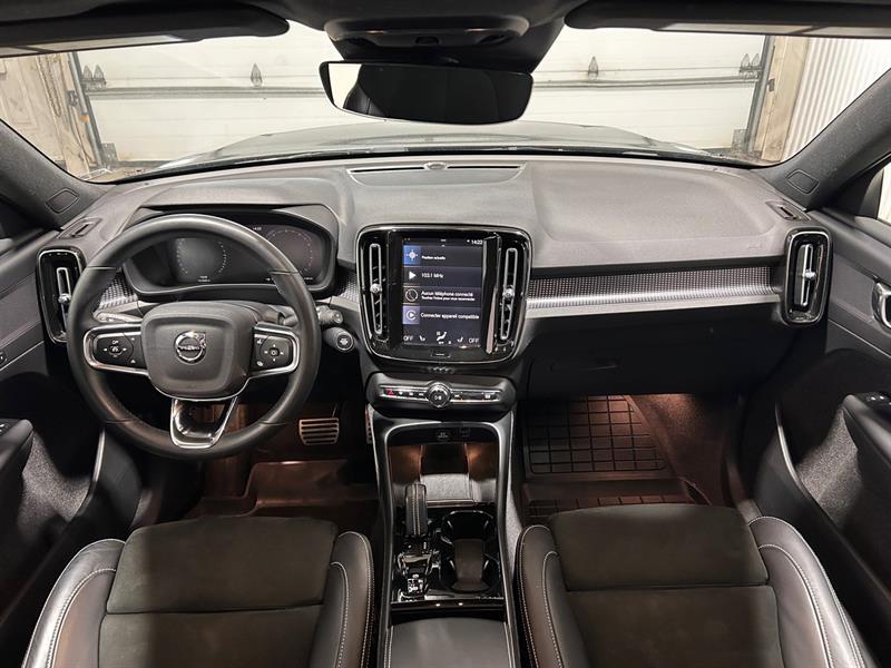 volvo XC40 2022 - 14