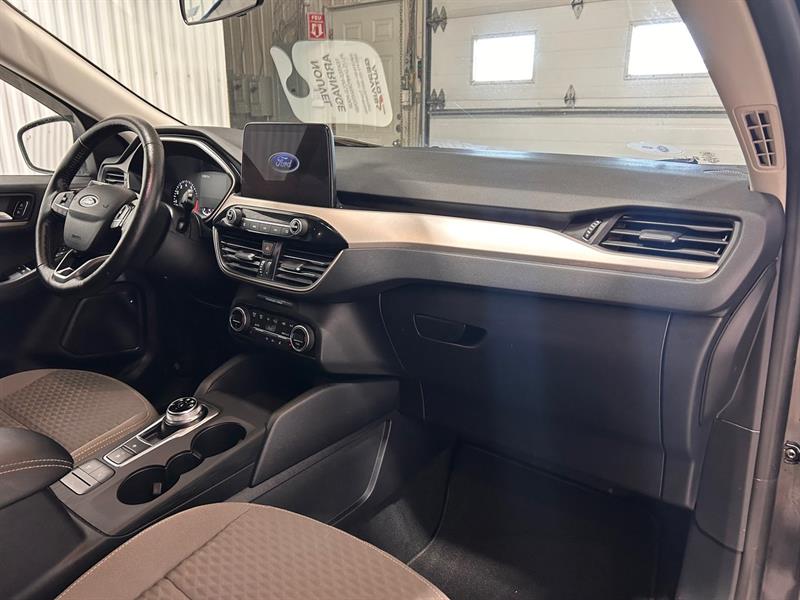 ford Escape 2021 - 21