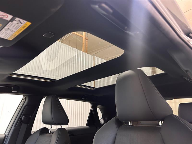 2023 Subaru Solterra - Image 15