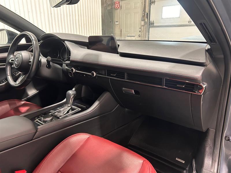 2023 Mazda Mazda3 - Image 20