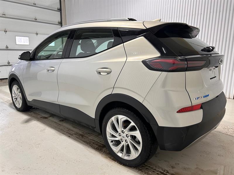 2023 Chevrolet Bolt - Image 8