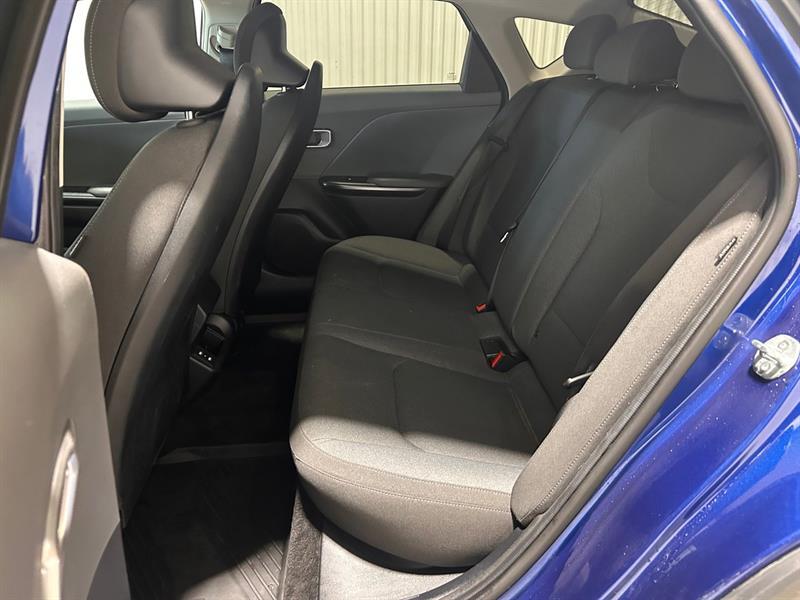 2025 Kia K4 - Image 16