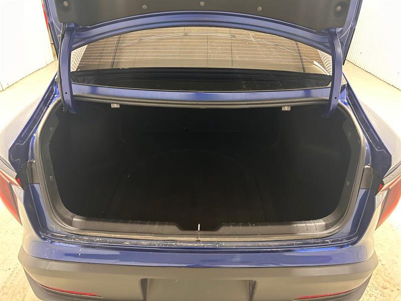 2025 Kia K4 - Image 17