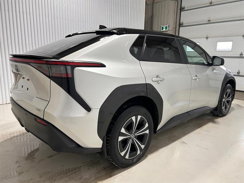 2024 Toyota BZ4X - Image 6