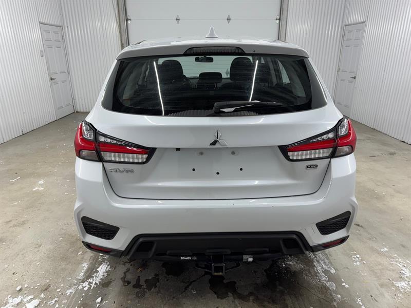 2022 Mitsubishi RVR - Image 5