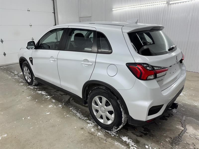 2022 Mitsubishi RVR - Image 7