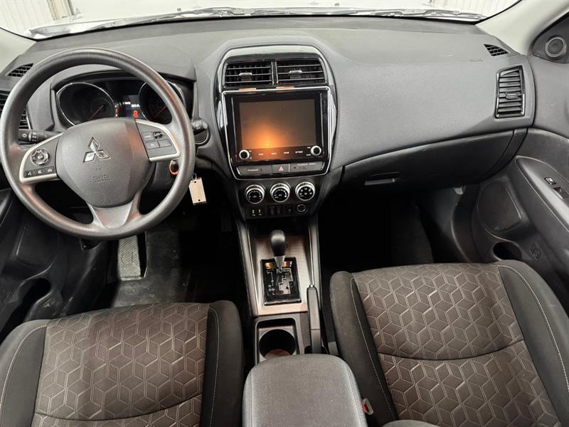 2022 Mitsubishi RVR - Image 20