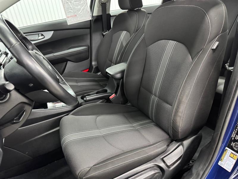 2022 Kia Forte - Image 7