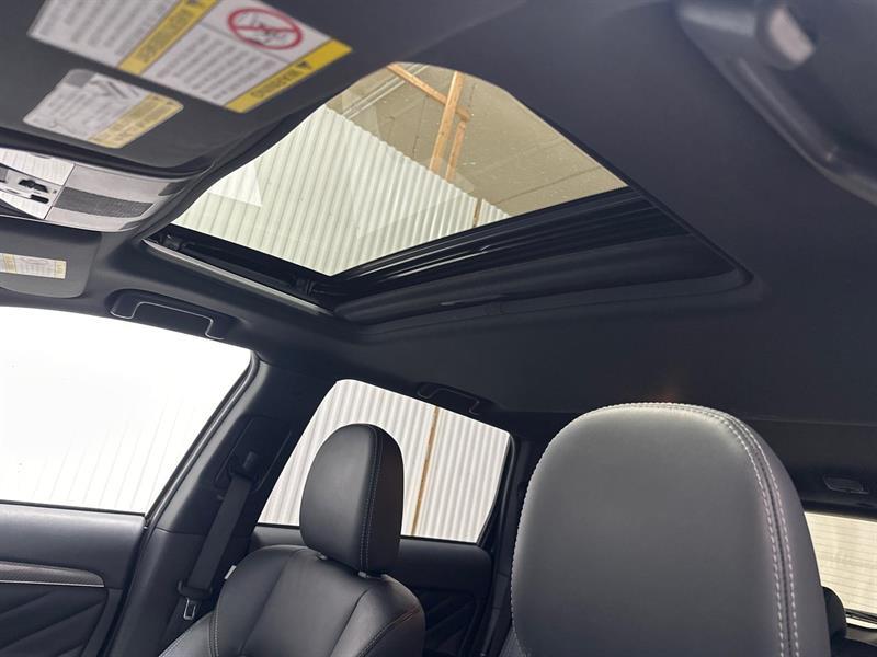 2020 Mitsubishi Outlander - Image 13