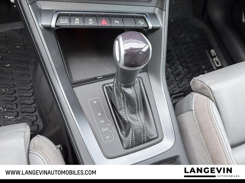 audi Q3 2022 - 14
