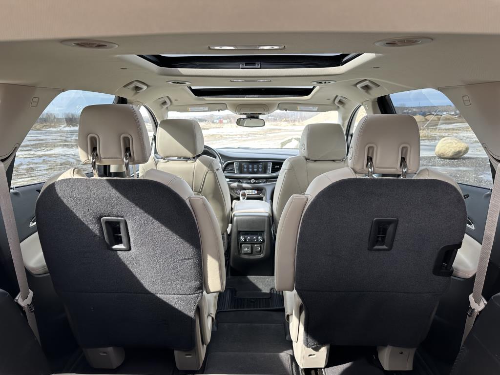 buick ENCLAVE PREMIUM AWD 2018 - 15