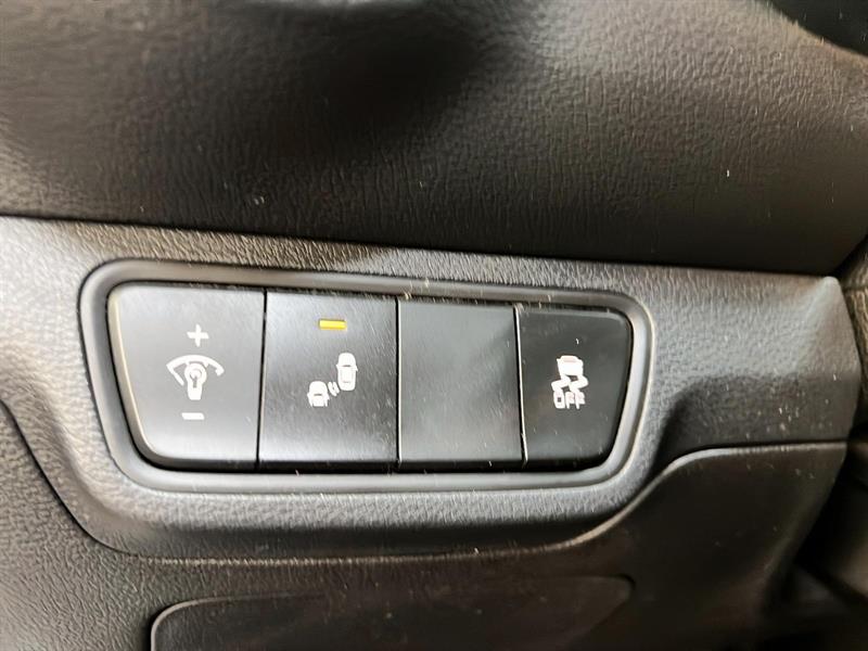 kia Forte 2022 - 19