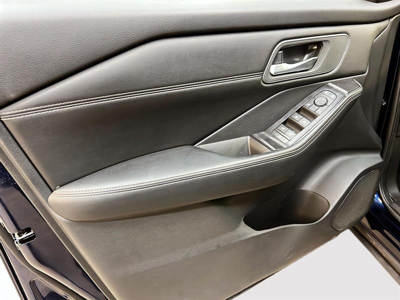 nissan Rogue 2024 - 25