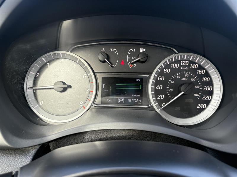 nissan Sentra 2013 - 12