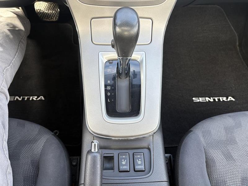 nissan Sentra 2013 - 23