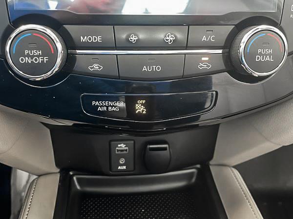 nissan Rogue 2017 - 18