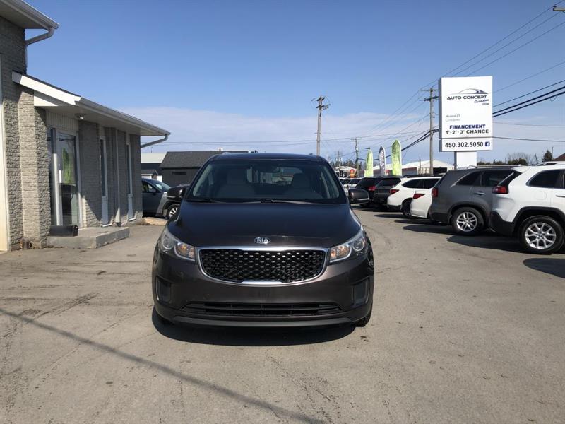 kia Sedona 2016 - 4