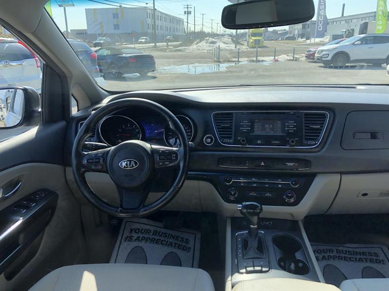 kia Sedona 2016 - 14