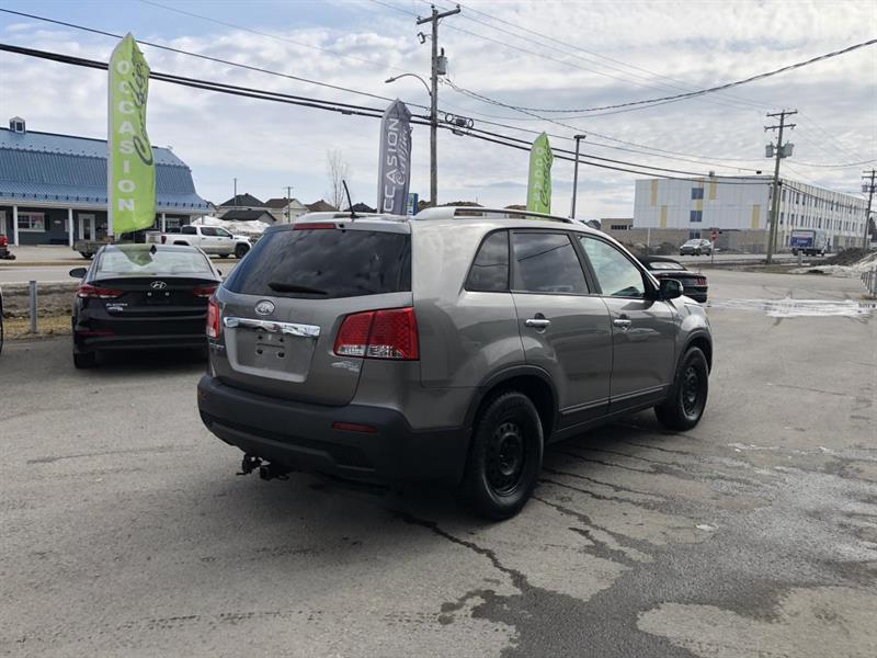 kia Sorento 2011 - 7