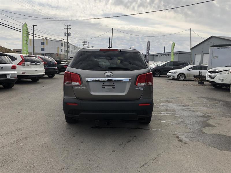 kia Sorento 2011 - 8