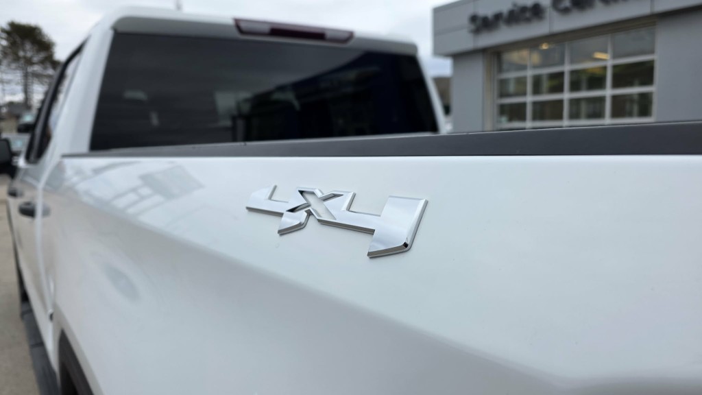 gmc Sierra 1500 2023 - 12