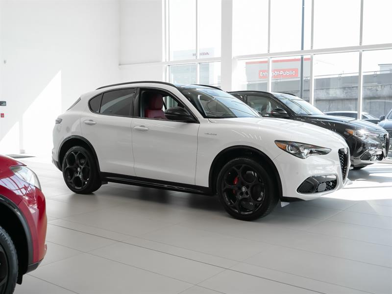 alfa romeo Stelvio 2025 - 4