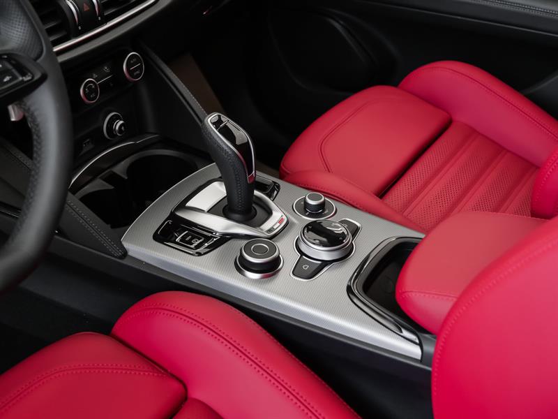 alfa romeo Stelvio 2025 - 19