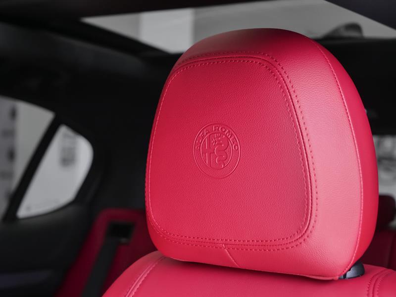 alfa romeo Stelvio 2025 - 31