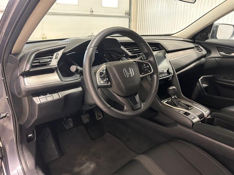 honda Civic Sedan 2020 - 14