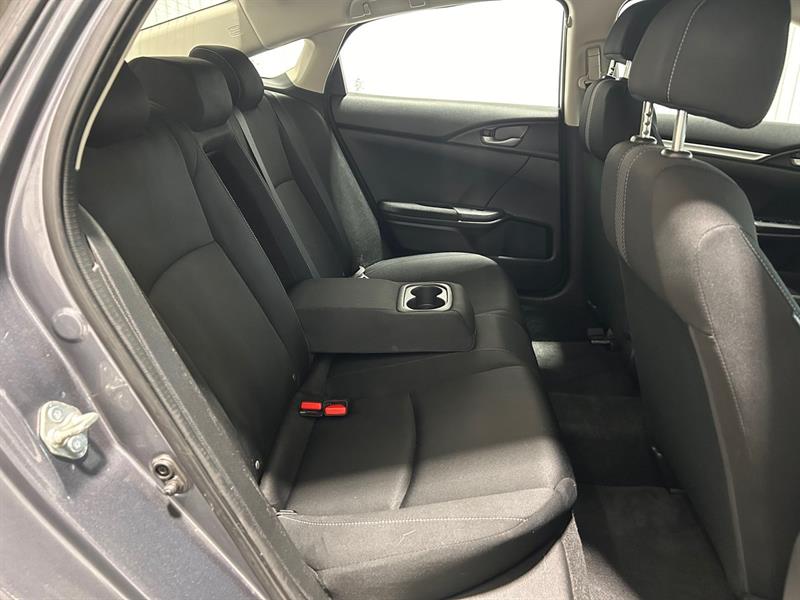 honda Civic Sedan 2020 - 18