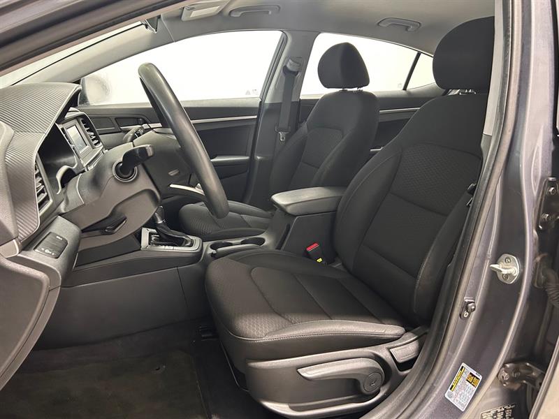 hyundai Elantra 2020 - 13