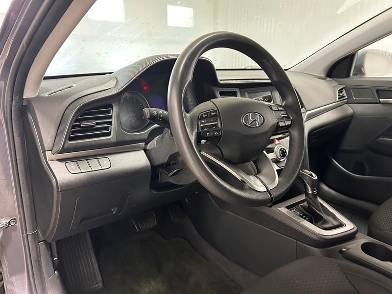 hyundai Elantra 2020 - 14