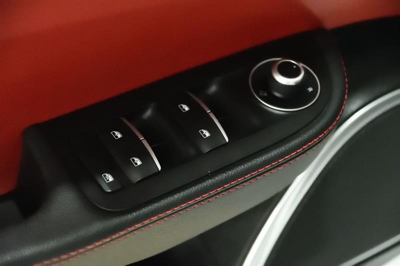 alfa romeo Giulia 2020 - 11