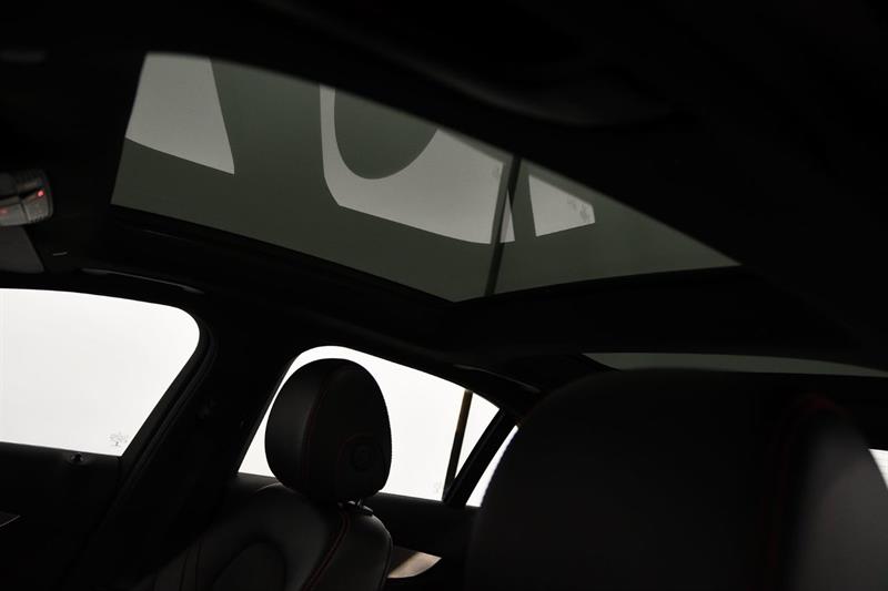 mercedes-benz C-Class 2019 - 18