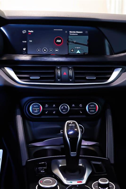 alfa romeo Stelvio 2022 - 22