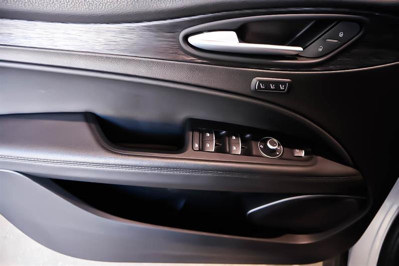 alfa romeo Stelvio 2022 - 30