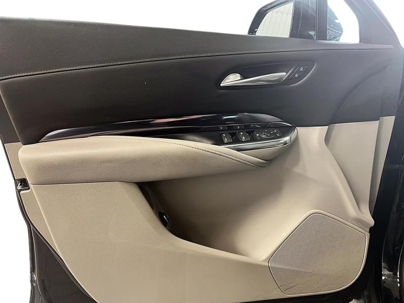 cadillac XT4 2022 - 11